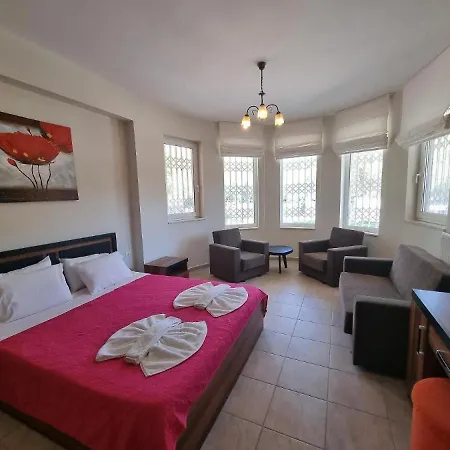 Villa Captain Alex 1 *